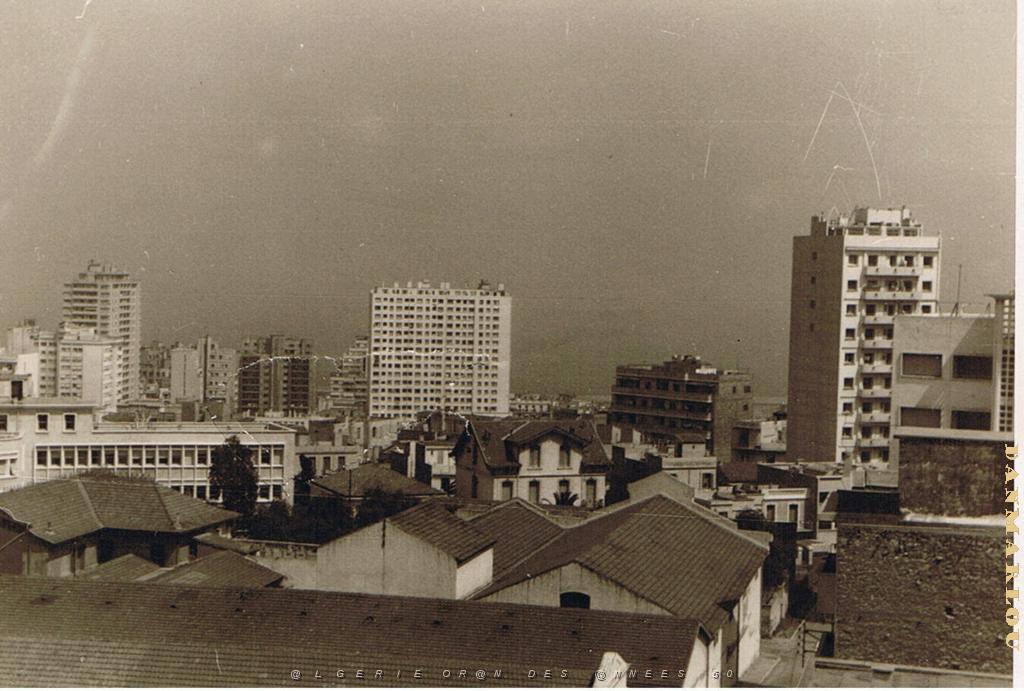 RESIDENCE PERRET 1962 QUARTIER MIRARMAR 02.JPG